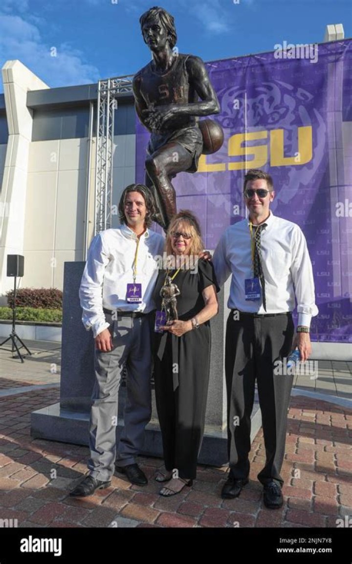 Did Jackie Maravich Remarry After Pete Maravichs Death?