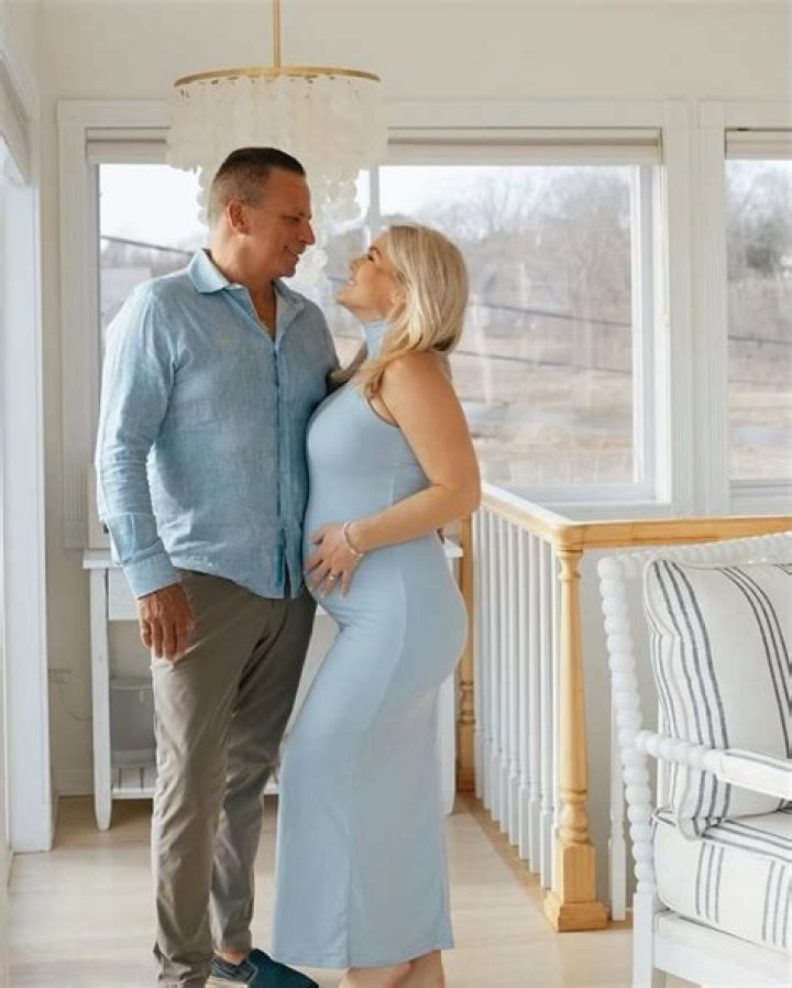 Her Bio, Age, And Husband