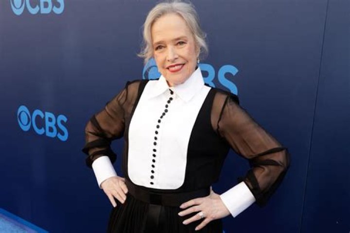 Is Kathy Bates Lesbian? Exclusive Revelations