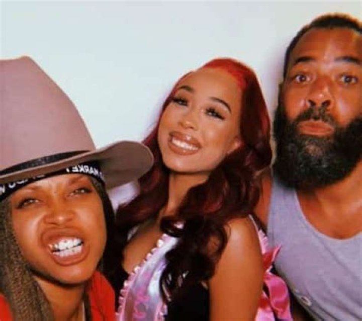 Is TikTok star, Puma Sabti curry dating anyone or single? Find out below