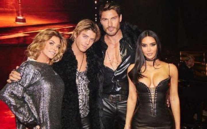 Katie Katon And Chris Appleton