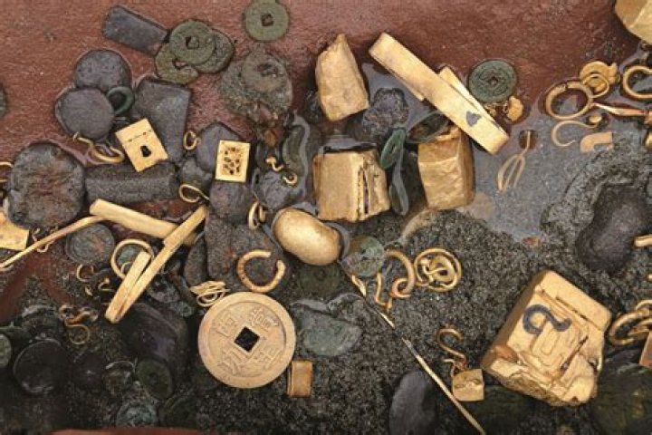 The Garnett Range Stranglings Uncovered