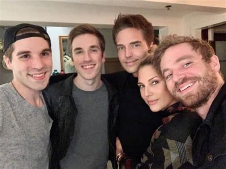 Unveil The Riches And Family Of Richard Marx