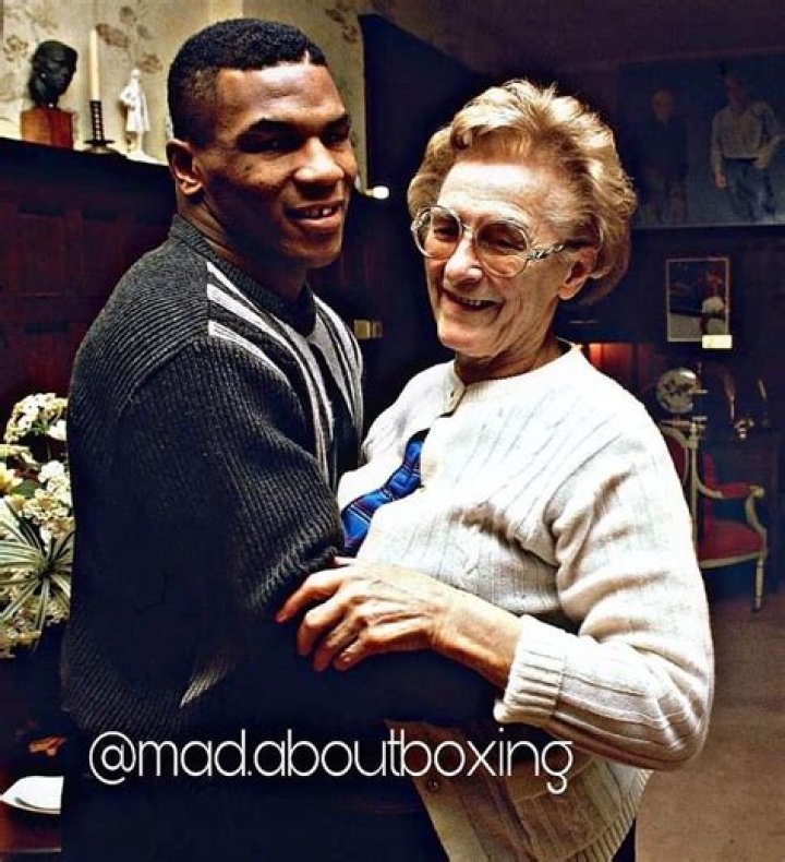 Unveiling Camille Ewald, The Unsung Heroine Of Boxing