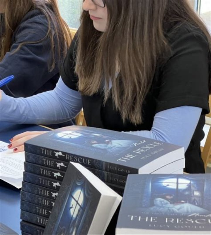 Unveiling The Literary World Of Lisa Roughead: An In-Depth Guide